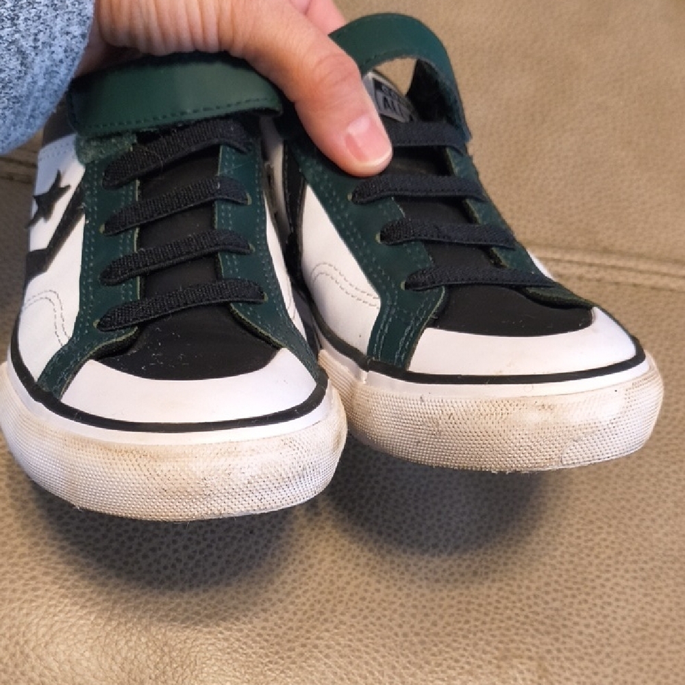 Converse Black and Teal Sneakers - Picture 3 of 6